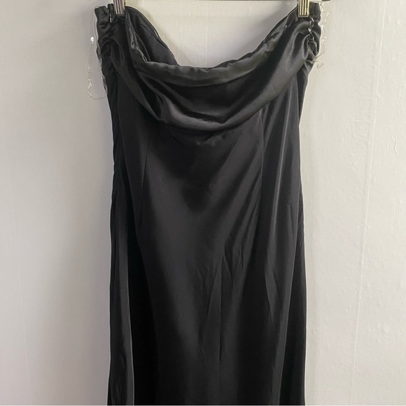 Princess Polly Black Maxi Dress - Picture 4 of 8